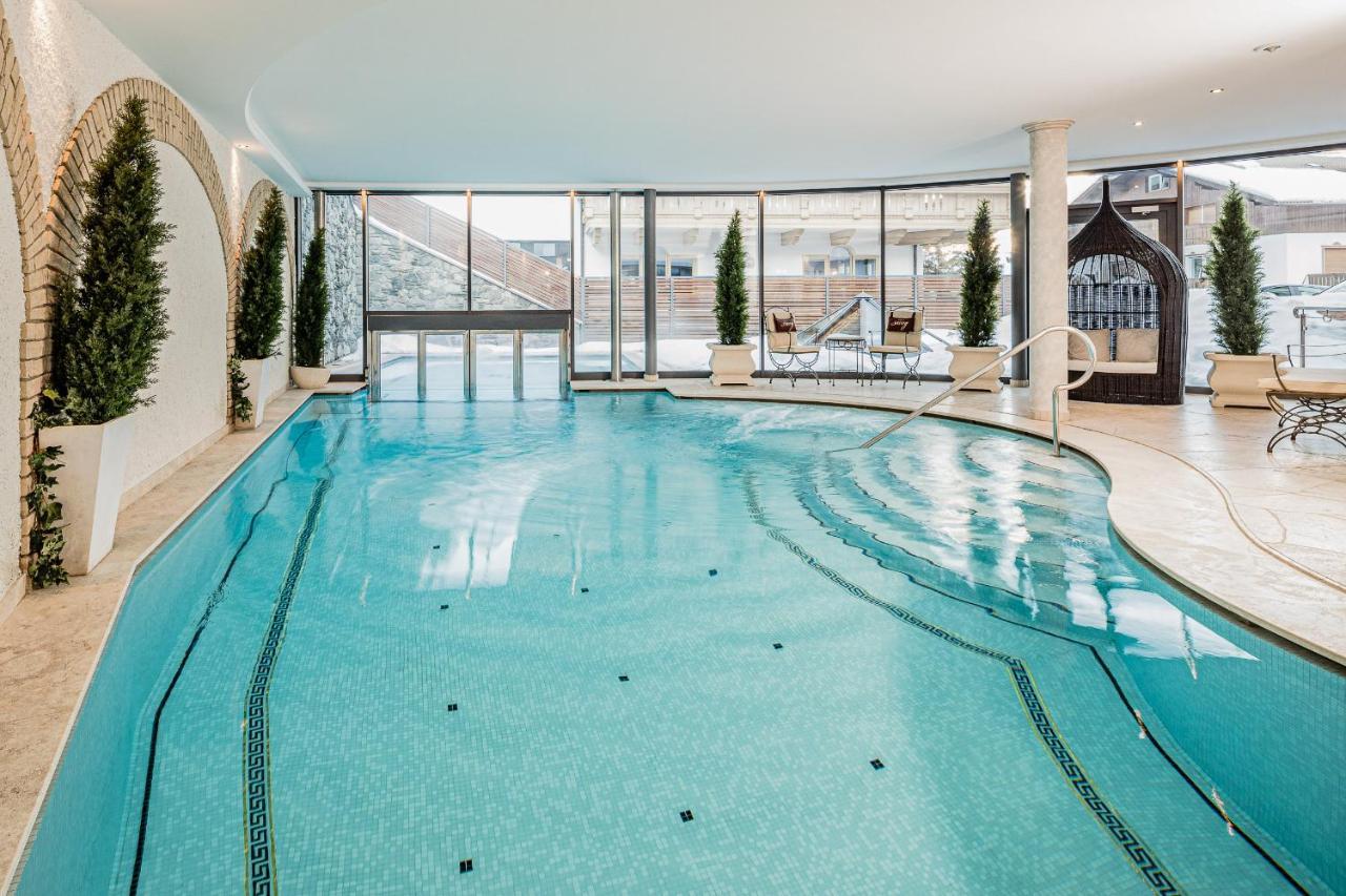 Savoy Dolomites Luxury & Spa Hotel Selva di Val Gardena Dış mekan fotoğraf