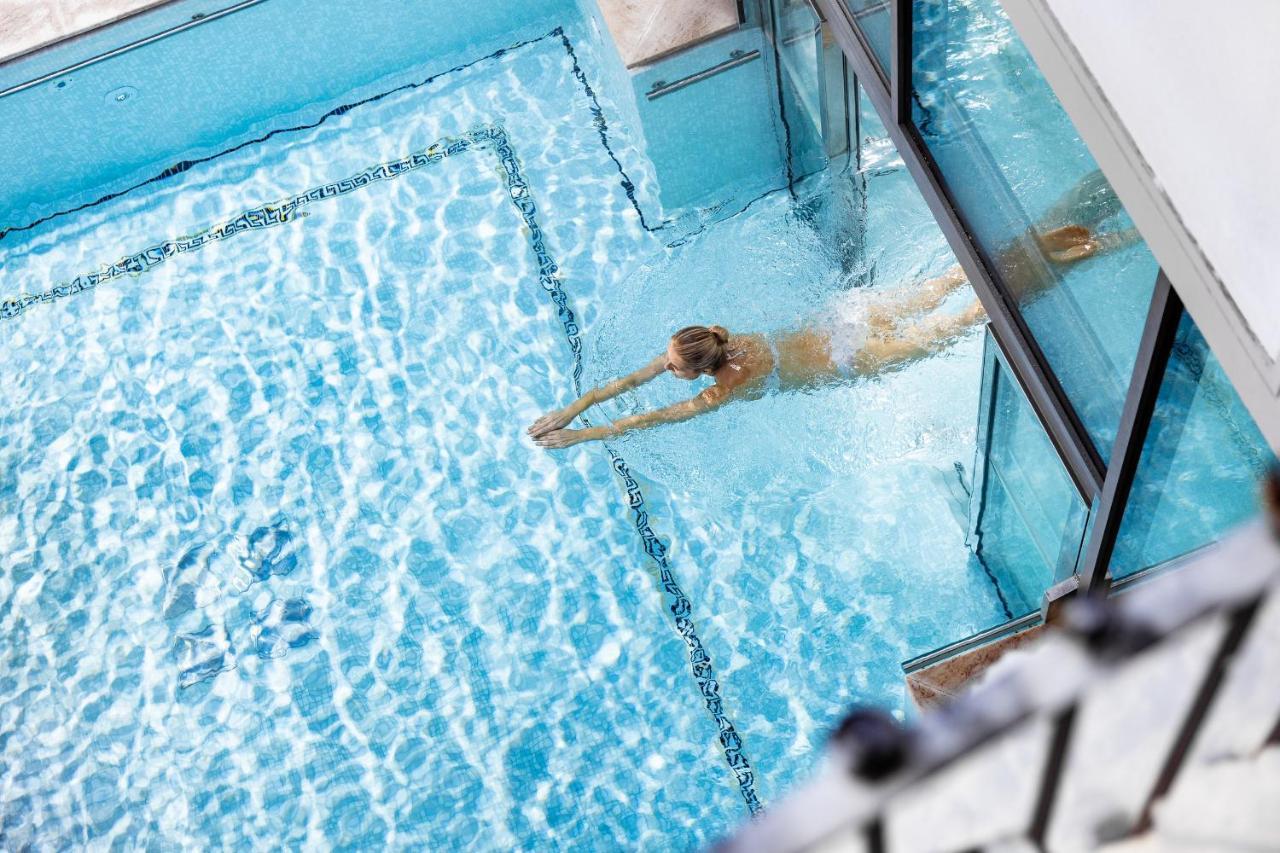 Savoy Dolomites Luxury & Spa Hotel Selva di Val Gardena Dış mekan fotoğraf