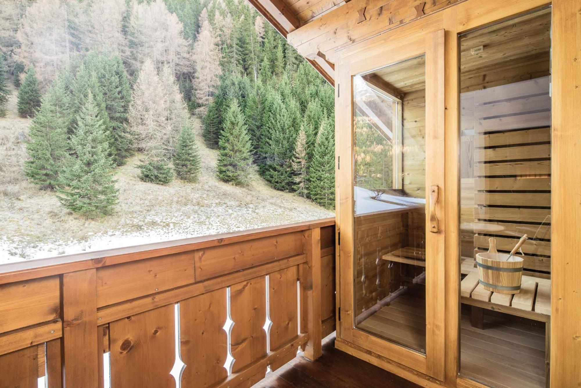 Savoy Dolomites Luxury & Spa Hotel Selva di Val Gardena Dış mekan fotoğraf