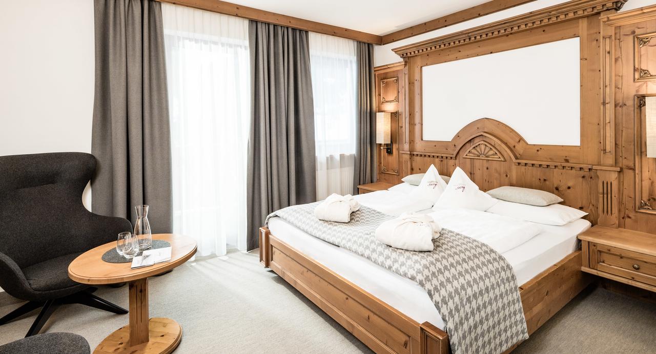Savoy Dolomites Luxury & Spa Hotel Selva di Val Gardena Dış mekan fotoğraf